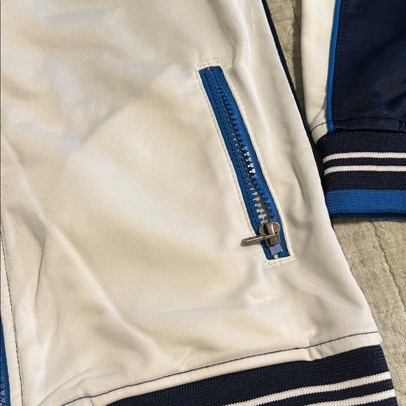 🔥🔥Puma Blue and White Athletic Tracksuit - Picture 4 of 16